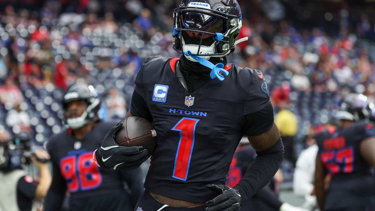 BEST 📸's from Week 4!🤘🏽 #stefondiggs #houstontexans