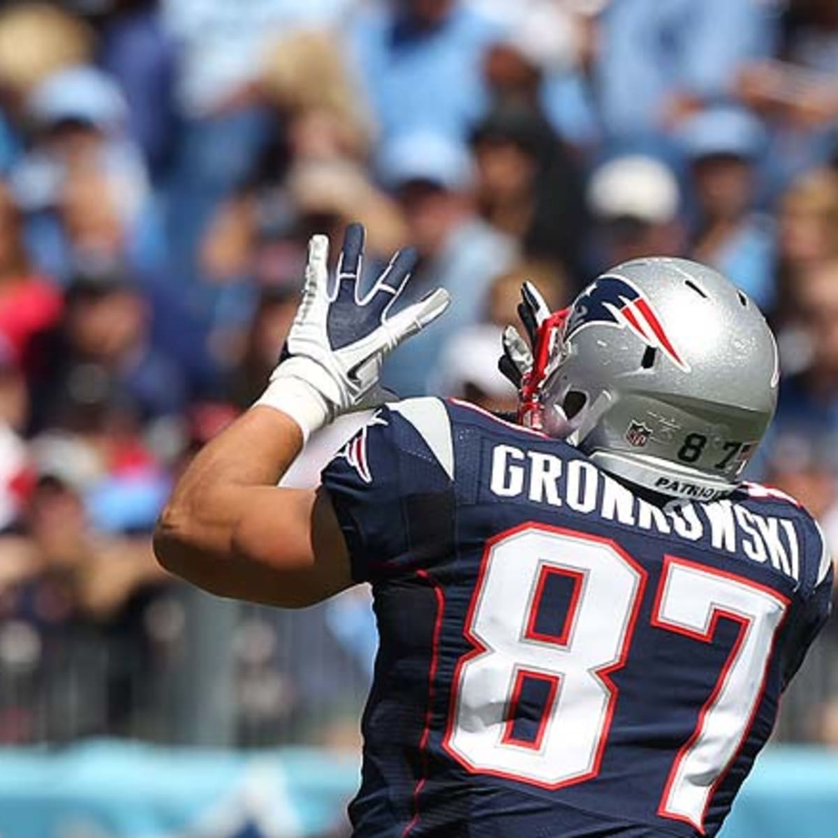 Rob Gronkowski retirement: Fantasy impact for Tom Brady, Cameron