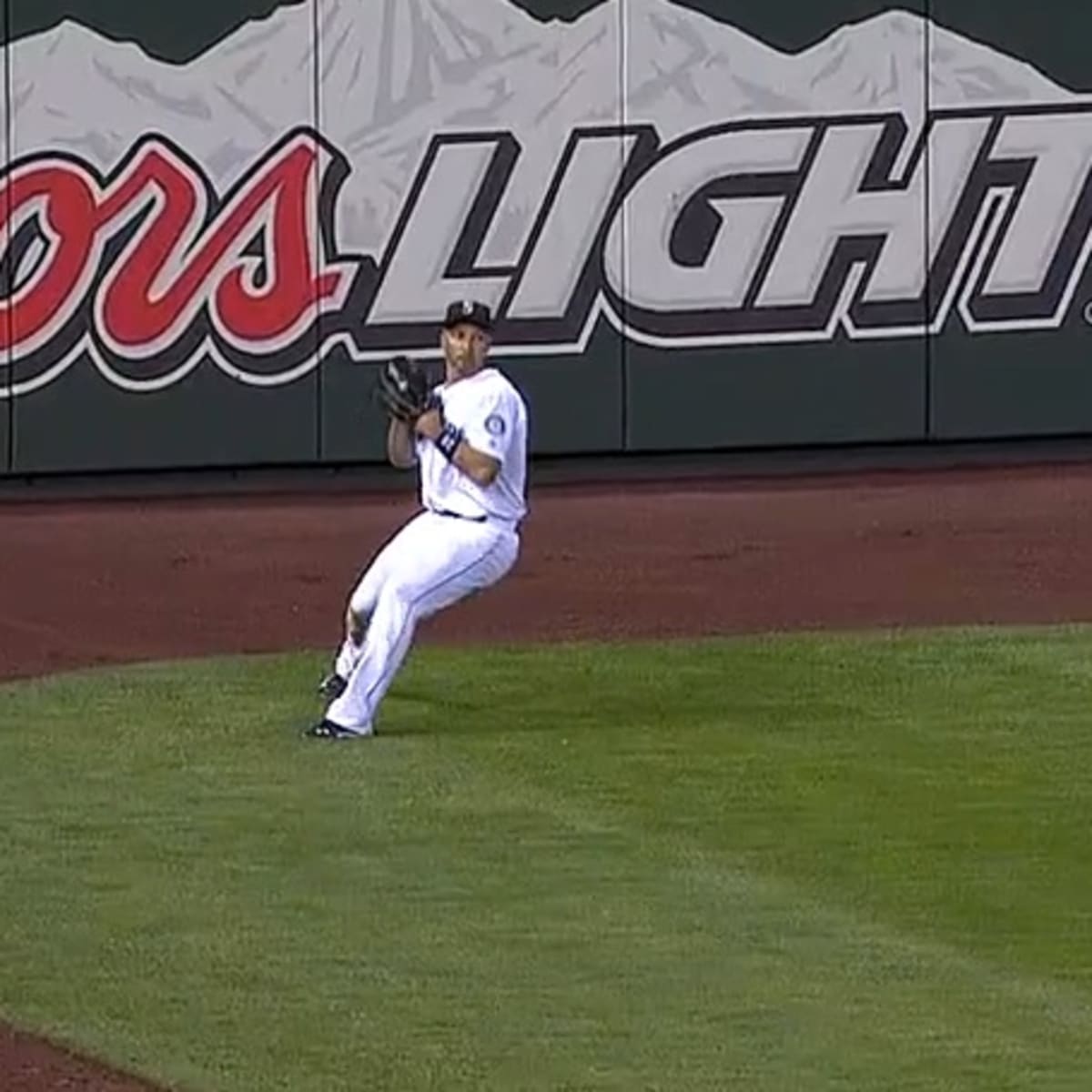 Mariners' Raul Ibanez Makes Worst Outfield Throw in Baseball History (GIF)  