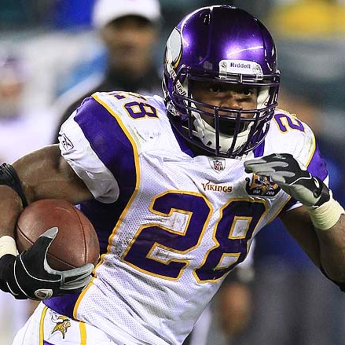 Adrian Peterson overcomes knee injury to win NFL MVP