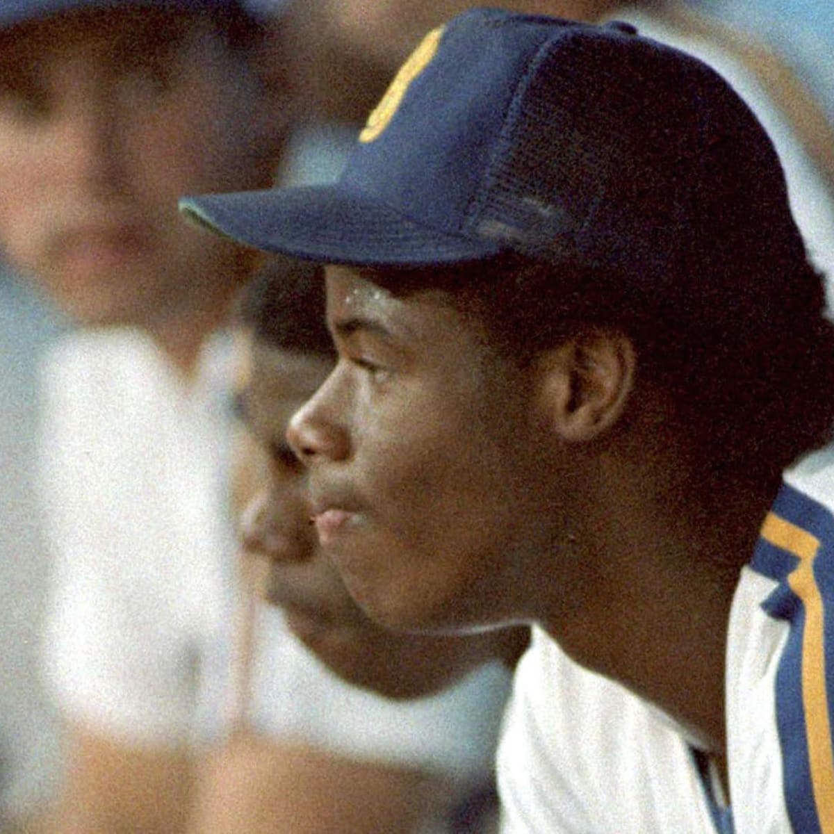 Robin Yount and Dave Winfield were picked No. 3 and No. 4 overall in the  MLB Draft