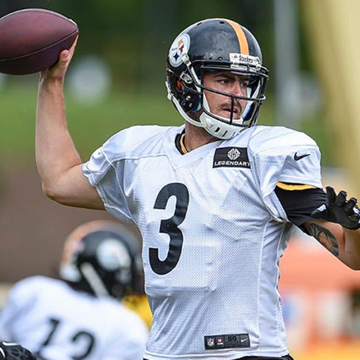 Ben Roethlisberger (foot) to serve as Landry Jones' backup Sunday