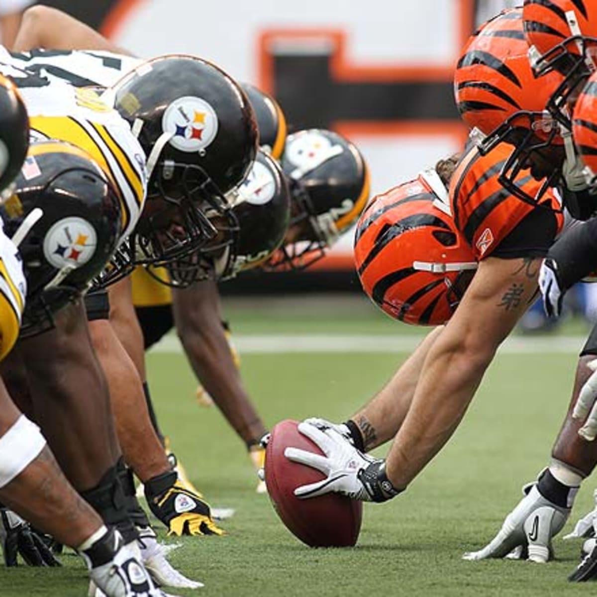 Steelers' Maurkice Pouncey: Bengals' Vontaze Burfict is a great player