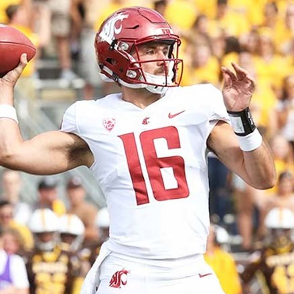 Photos: Gardner Minshew's Outfit Goes Viral At Washington State