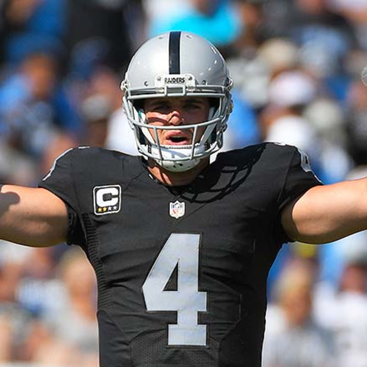 Raiders bench Derek Carr for remainder of 2022 NFL season - CBS San  Francisco