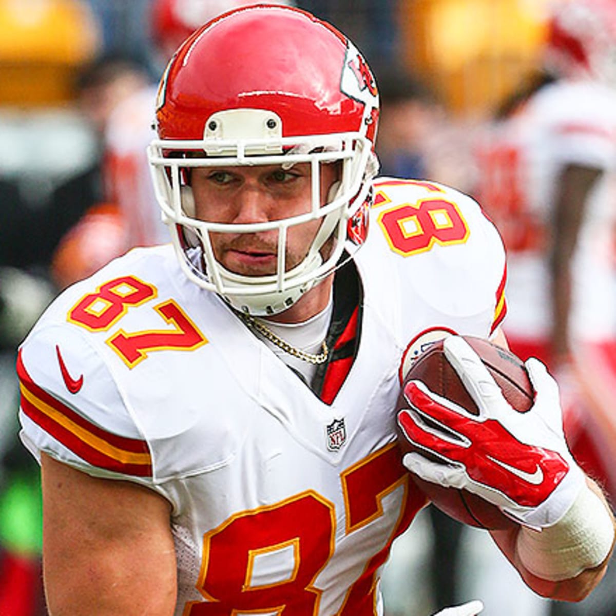 Tight End Yin-Yang Fantasy Football Rankings: Travis Kelce At The Top As  Darren Waller Slides Heading to Week 10