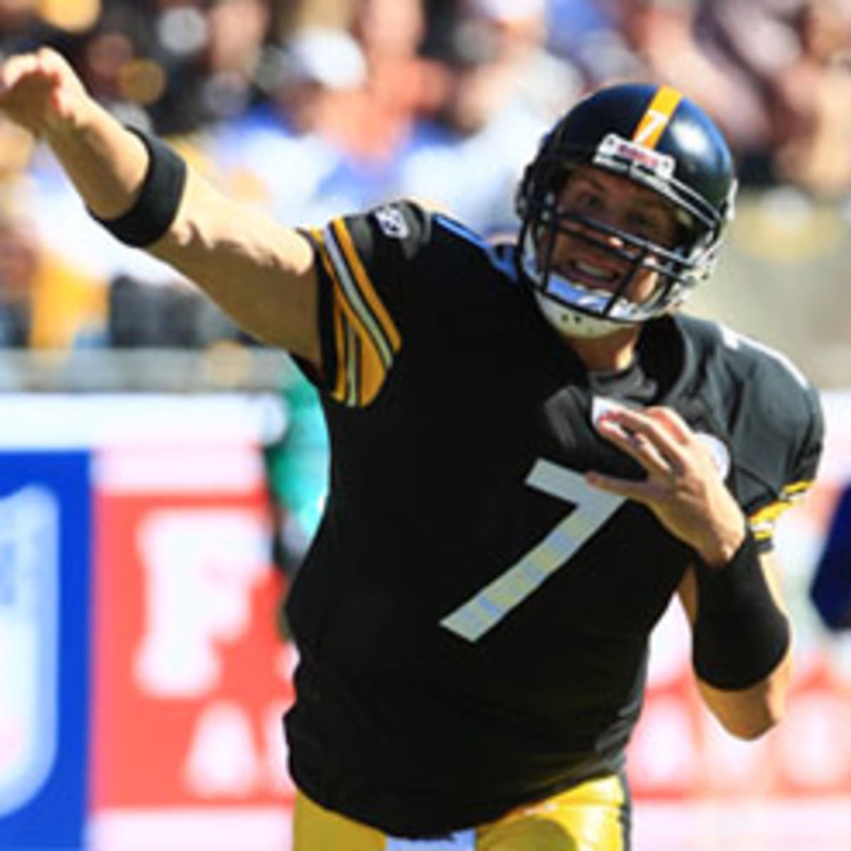 Sunday Night Football: Pittsburgh Steelers vs. New England Patriots  Prediction and Preview 