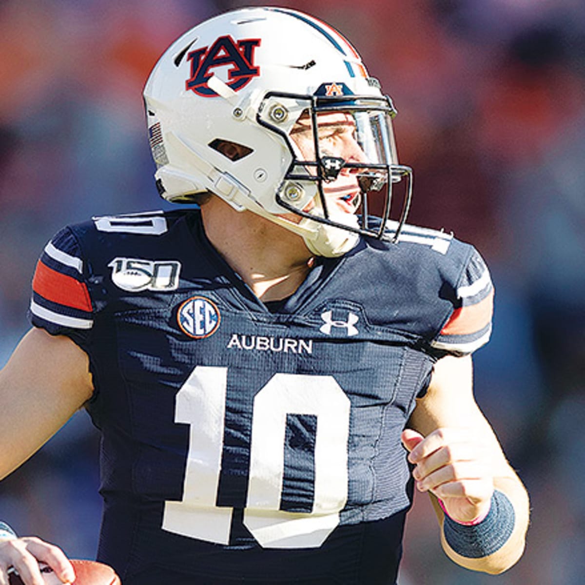 Auburn quarterback Bo Nix enters transfer portal