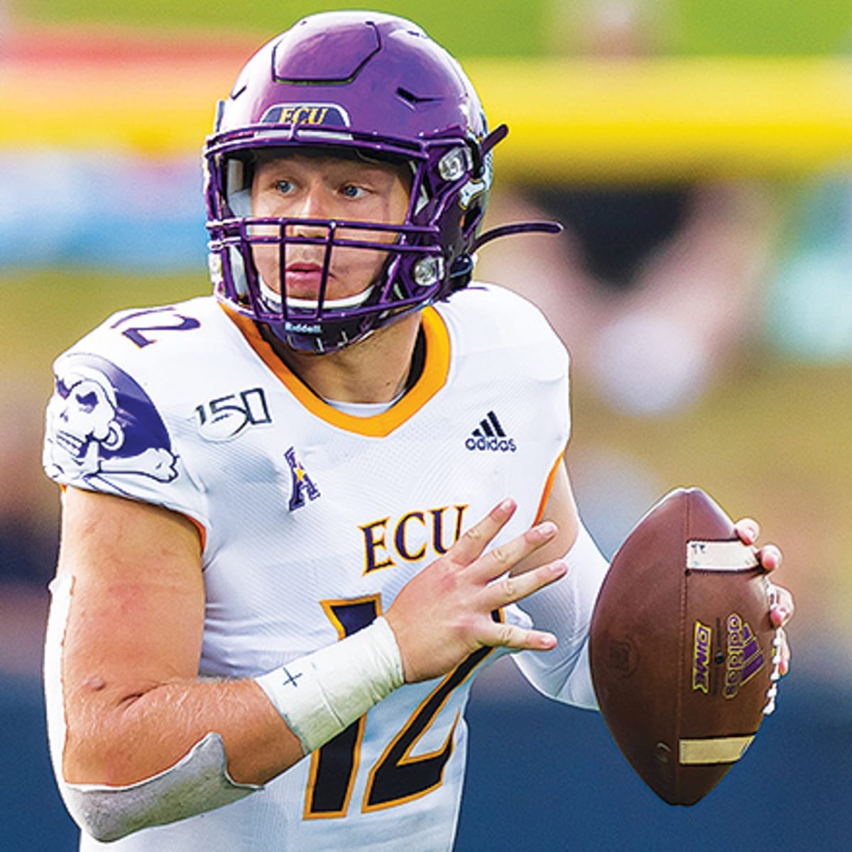 East Carolina controls 2nd half, rallies past USF 29-14