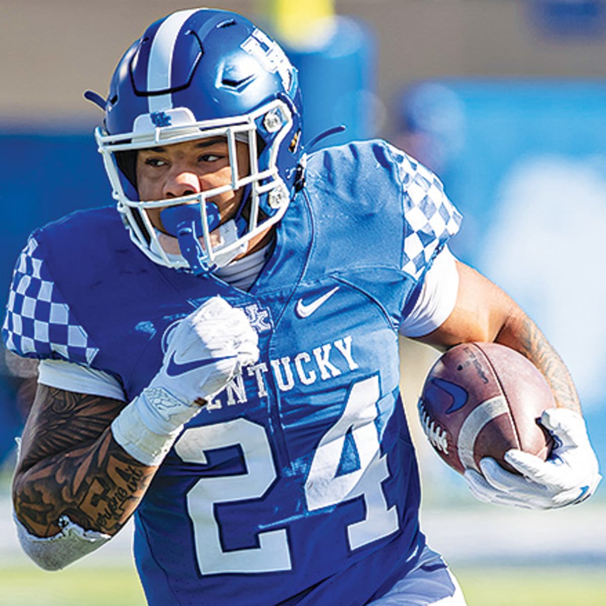 UK Wildcats' Darian Kinnard earns more preseason All-American