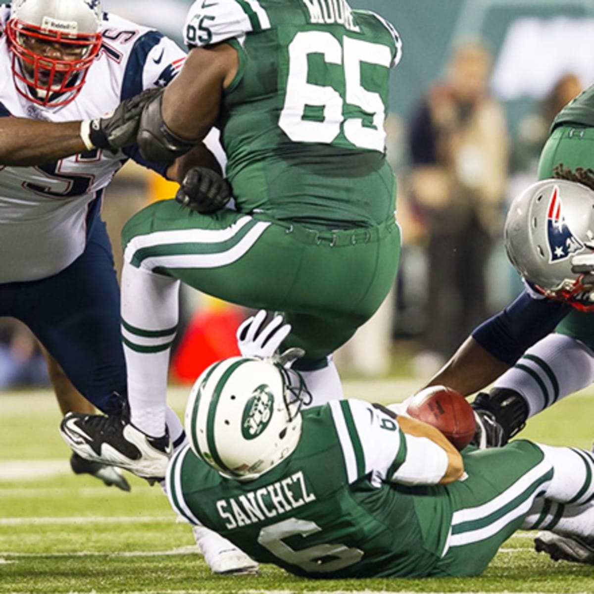 NFL: New York Jets 28, New England 21 