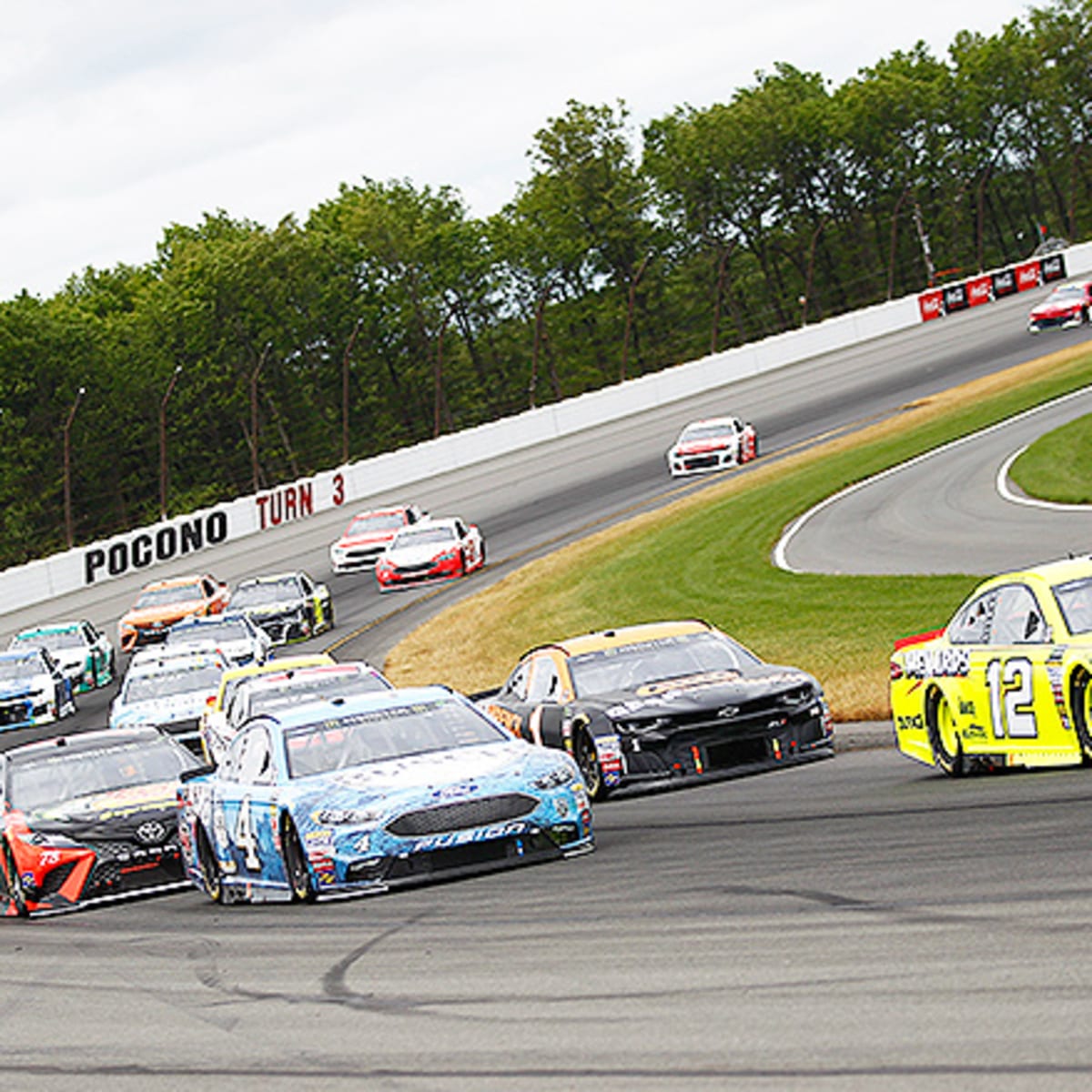 Odds for NASCAR race at Pocono: Expert picks & favorites to win Saturday's  Cup Series race