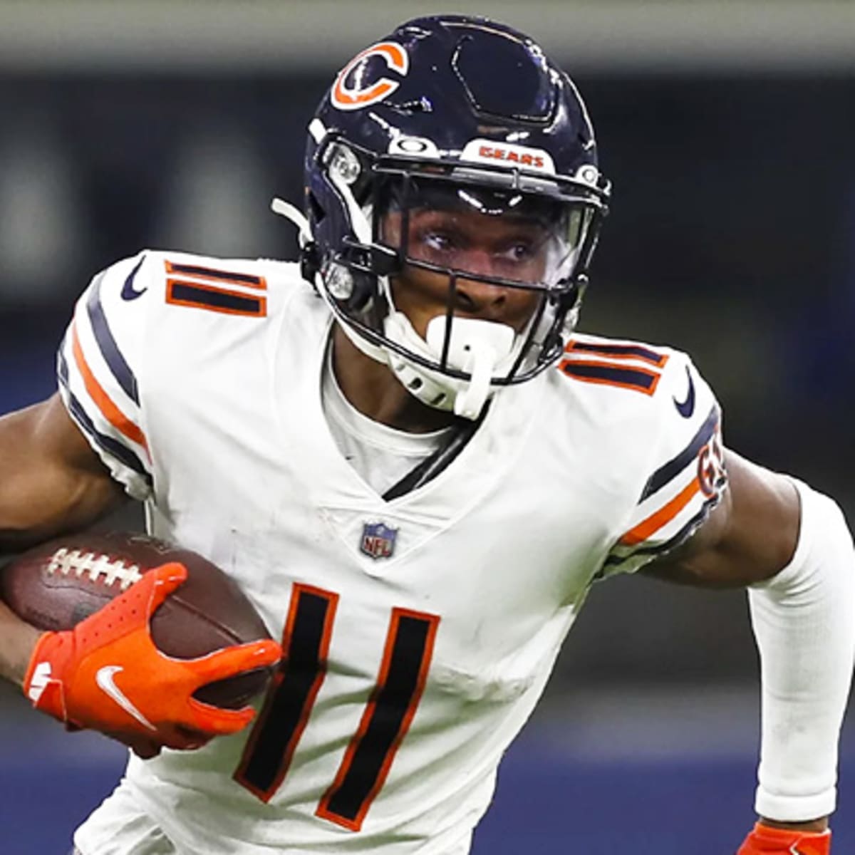 Banged-up Bears lose WR Darnell Mooney for remainder of season