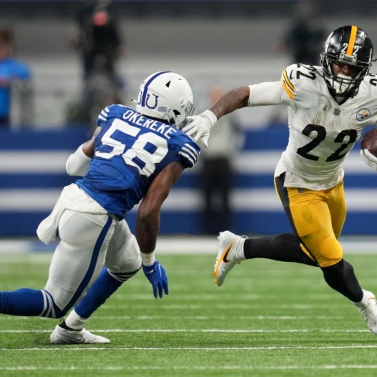 What happened to Najee Harris? Steelers RB suffers injury vs