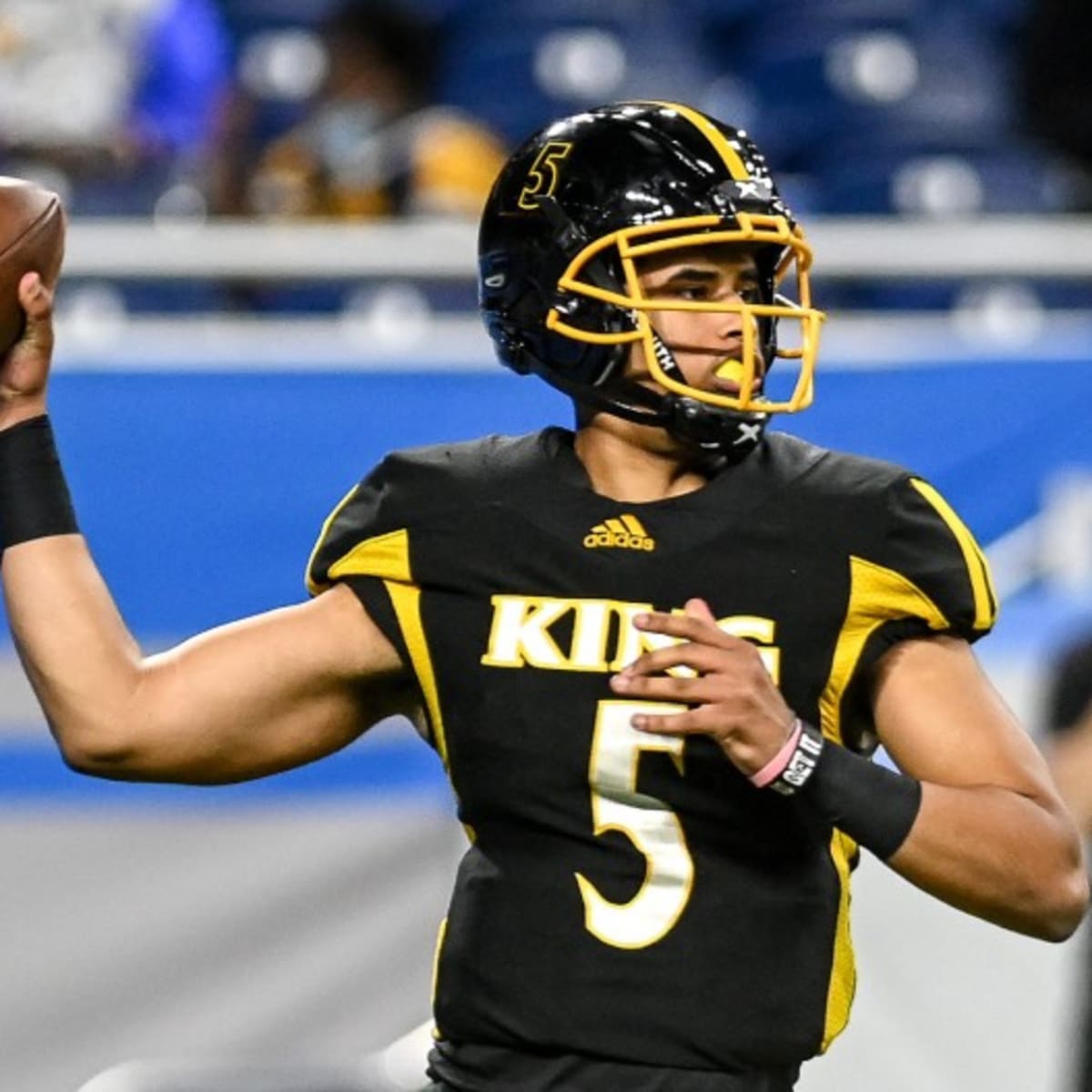 Top 5 quarterbacks for the 2023 college football season