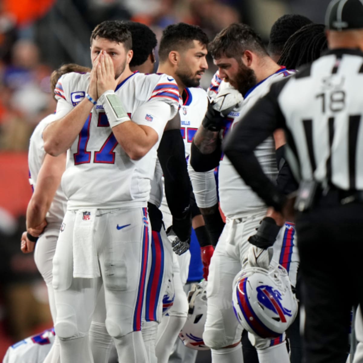 NFL World Reacts To Josh Allen's Appearance Tonight - The Spun: What's  Trending In The Sports World Today