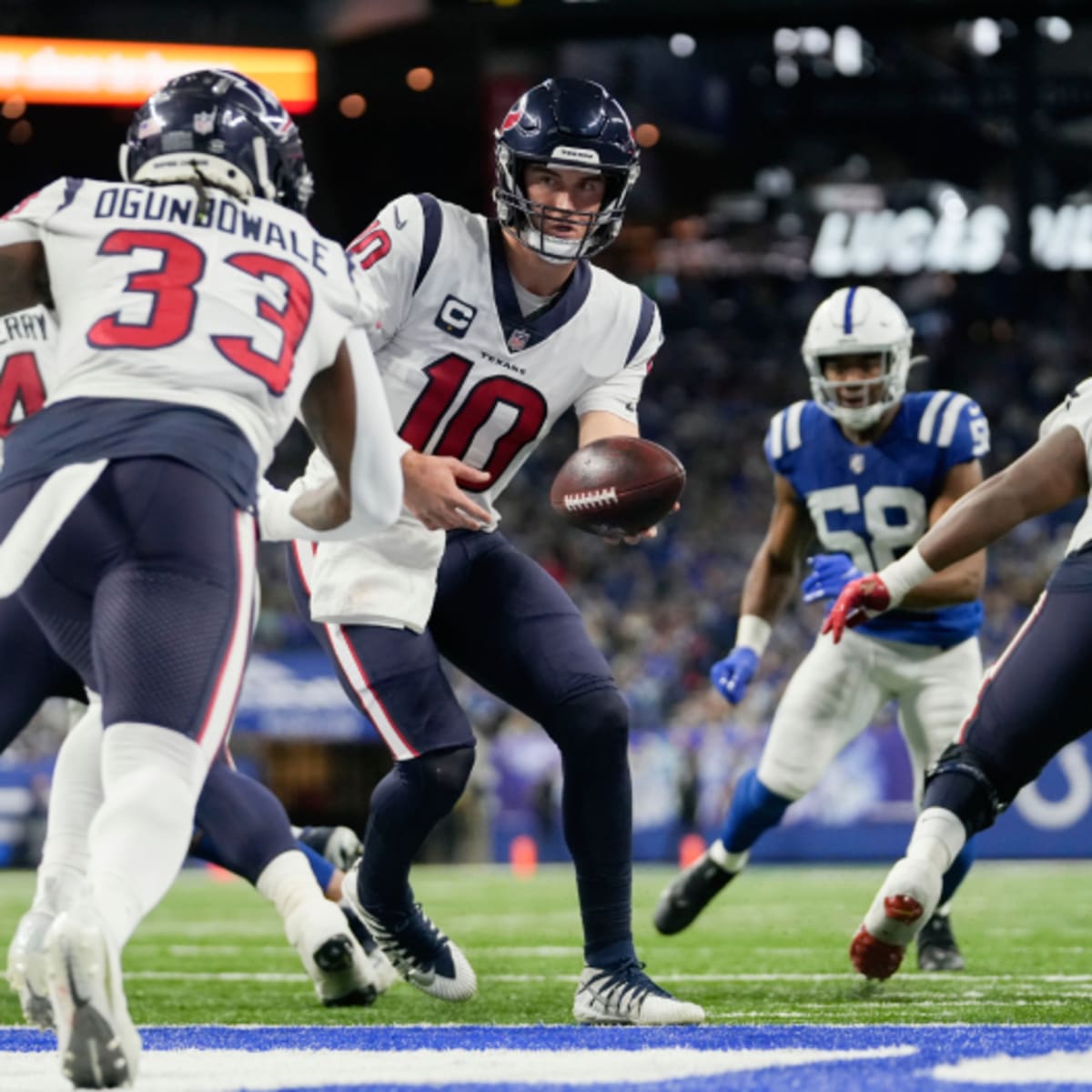 Texans finish with second overall pick after comeback win over Colts, Lovie  Smith says: 'I expect to be back, absolutely'