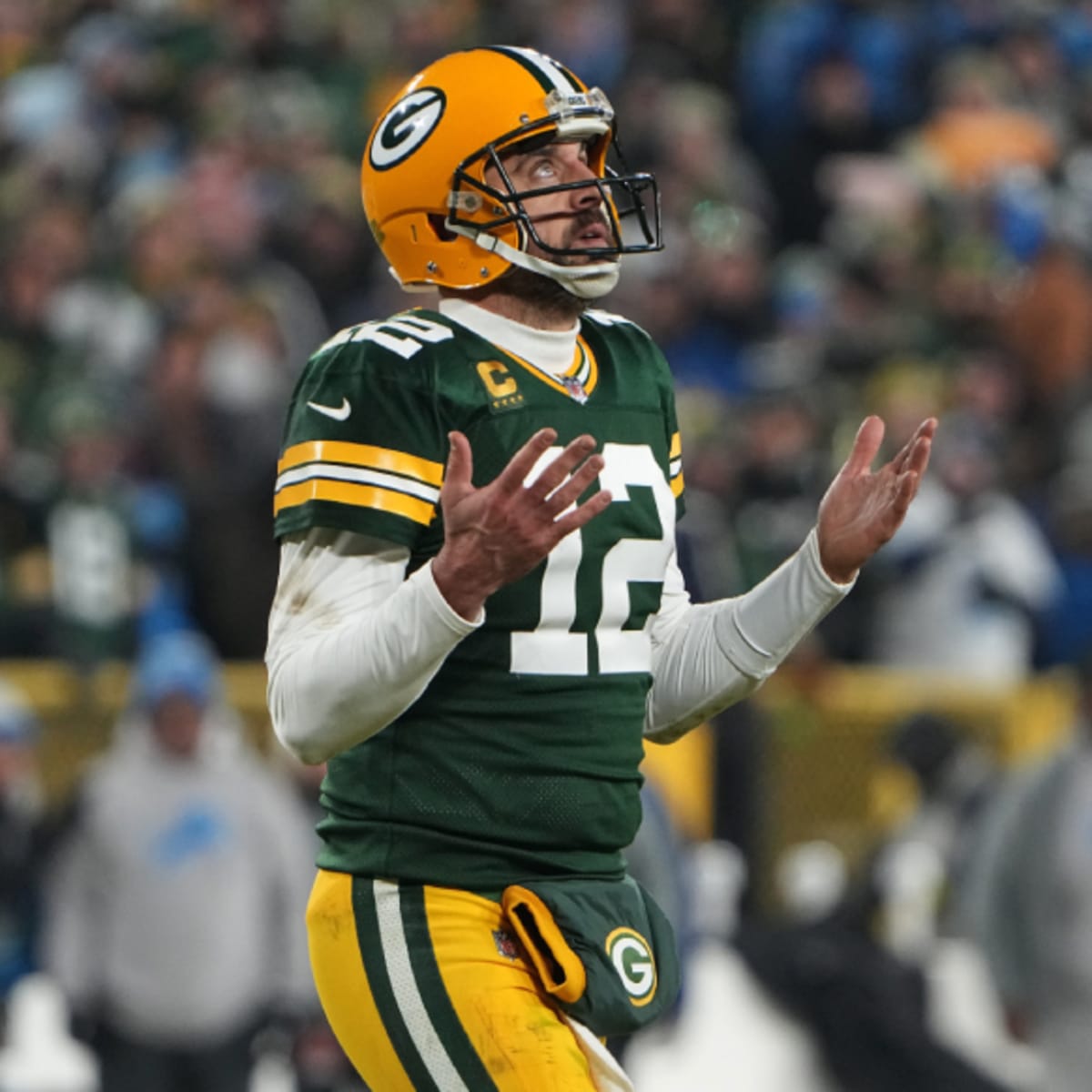 NFL announcers: Who is announcing Sunday Night Football for Lions-Packers  in Week 18 - DraftKings Network