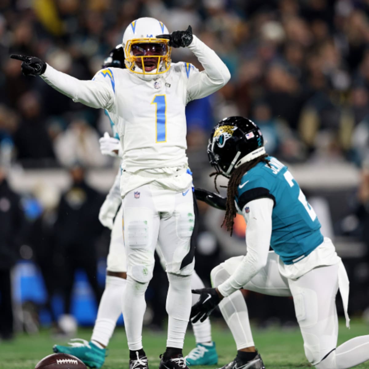 Look: Football Fans React To Jaguars' Shocking First Half