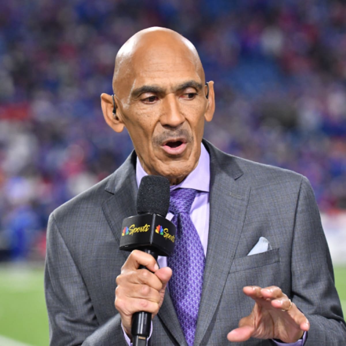 Tony Dungy is a legit a**hat, Why in the world is he broadcasting a Pats  game? - Patriots fans slam former Colts HC for biased commentary during  New England's game vs. Vikings