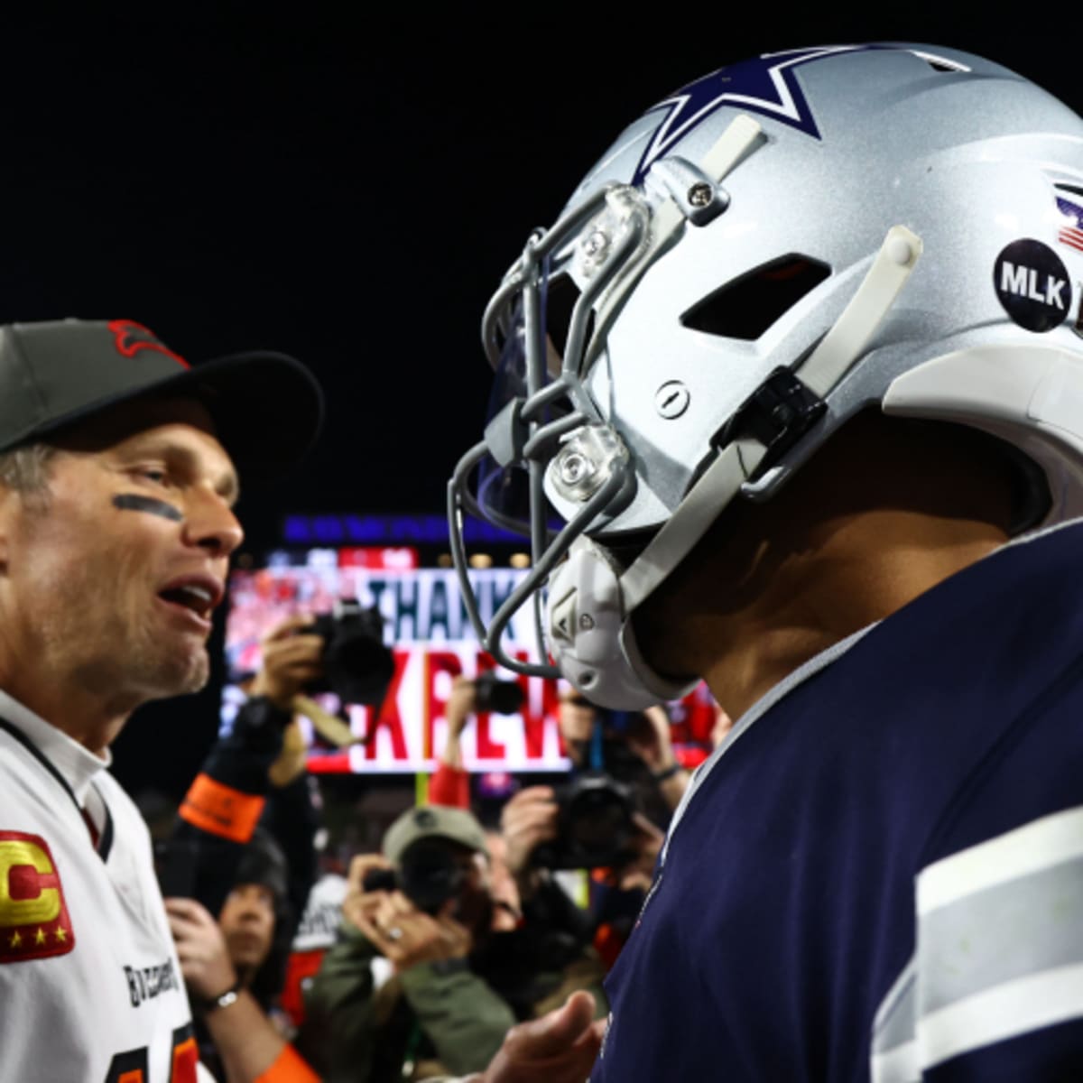 Look: Tom Brady Had 6-Word Message For Dak Prescott - The Spun