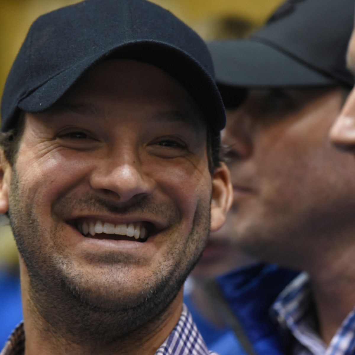 Jim Nantz Responds To Tony Romo's Critics