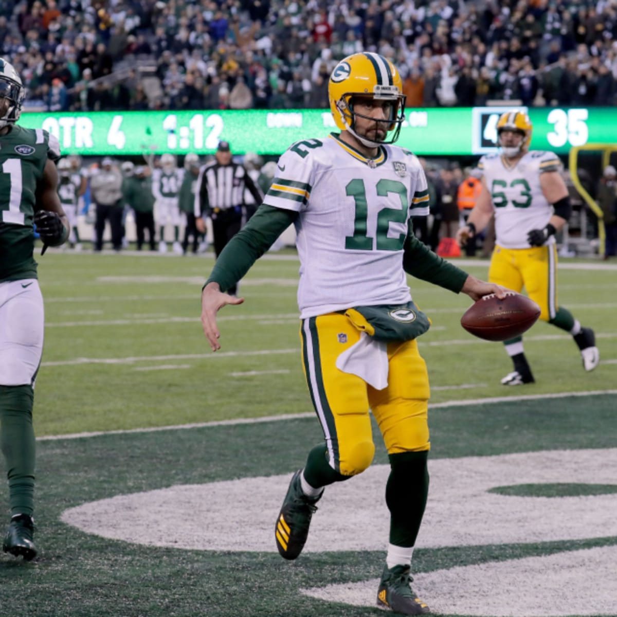 Davante Adams says Aaron Rodgers is the best QB in the NFL: He had the  Michael Jordan effect