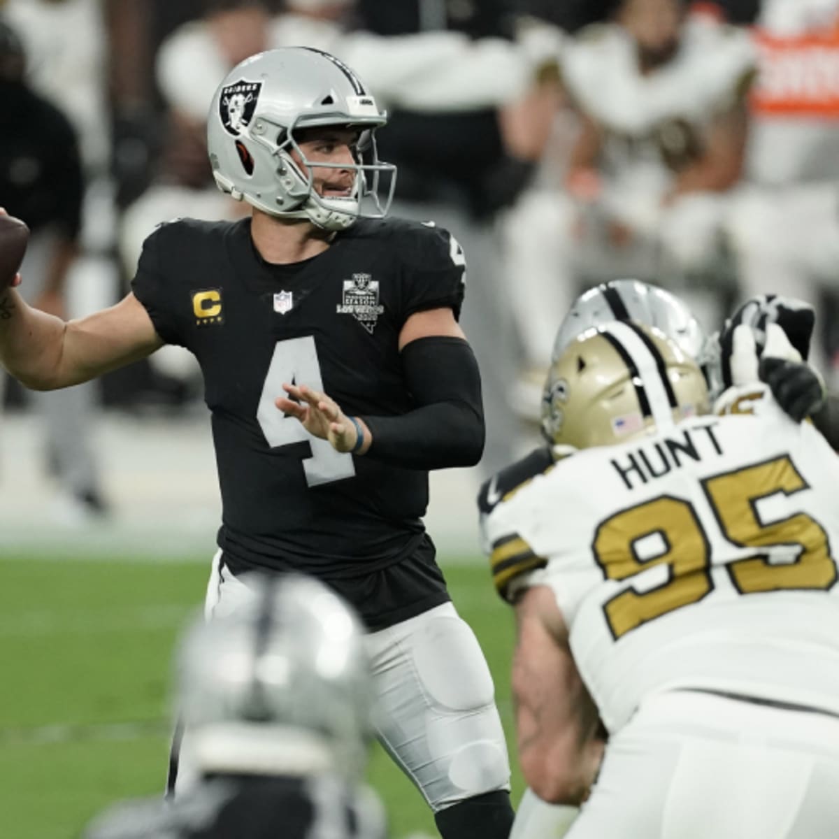 Breaking: Derek Carr is signing with the #Saints (per Dianna