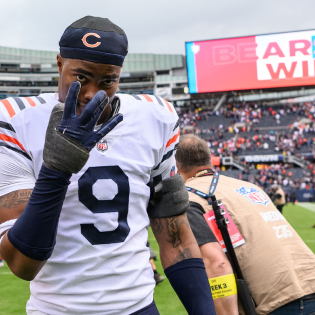 Jaquan Brisker Signs Rookie Contract With Chicago Bears