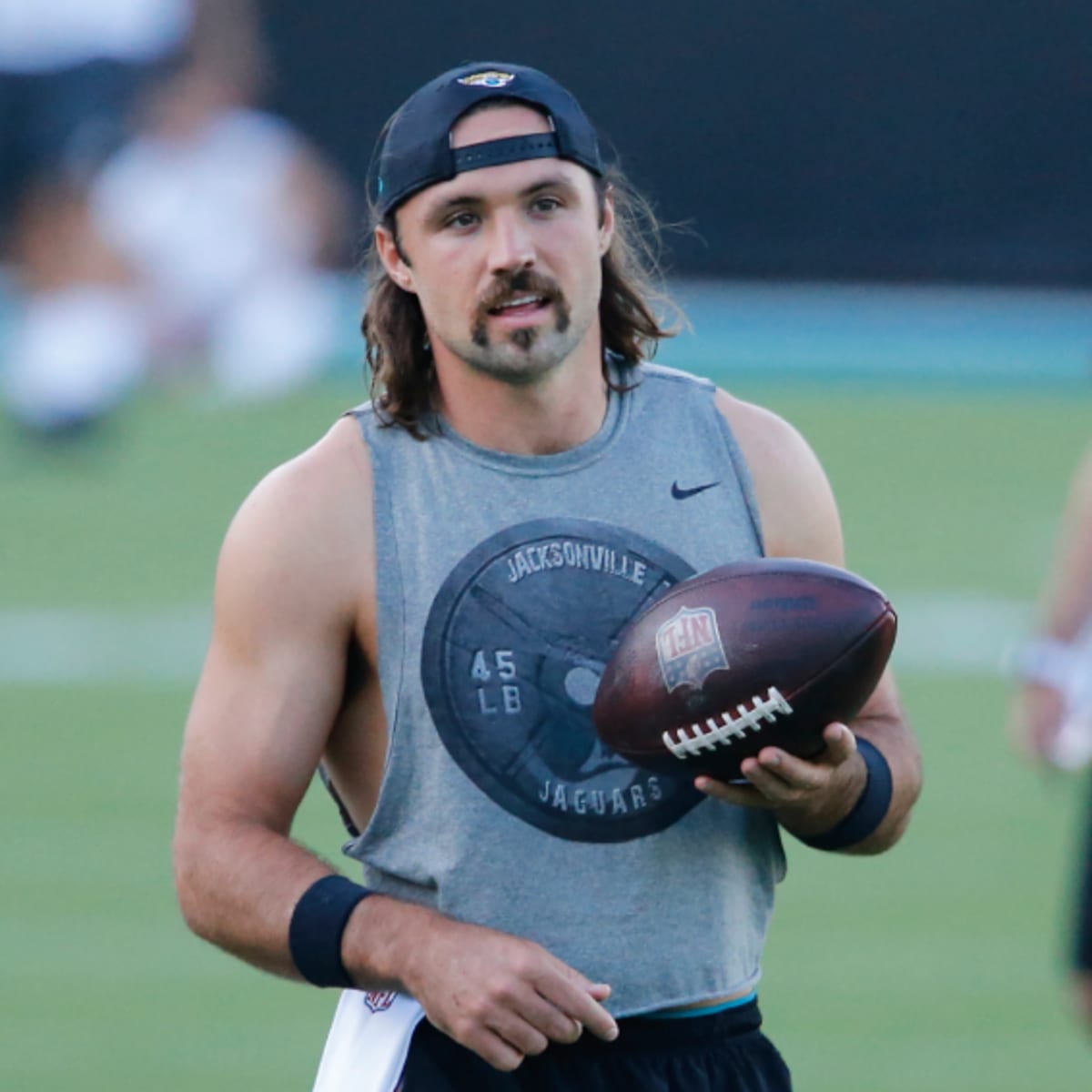 AP Source: Colts, QB Gardner Minshew agree on one-year deal