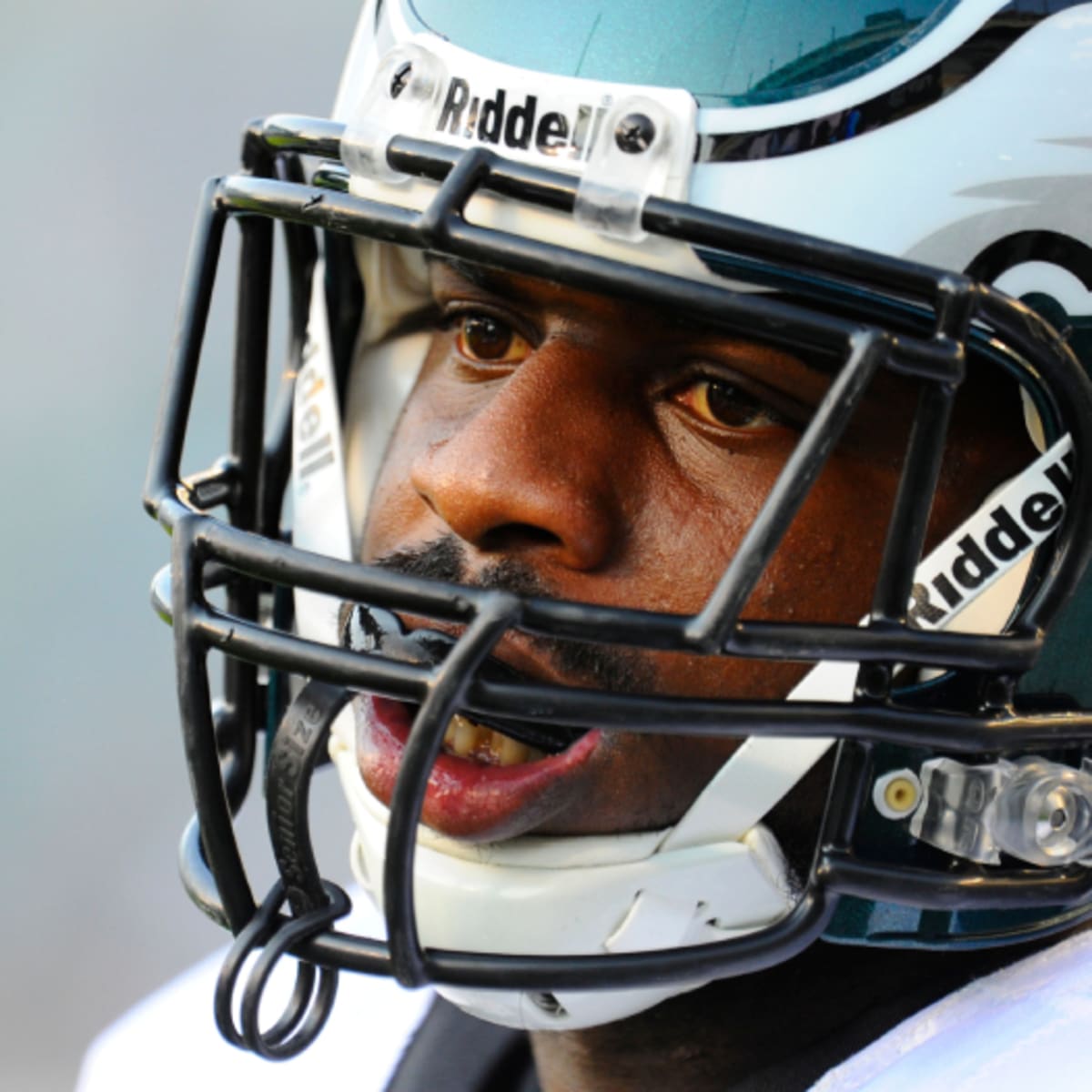 What Eagles' Fletcher Cox will make after signing a new one-year