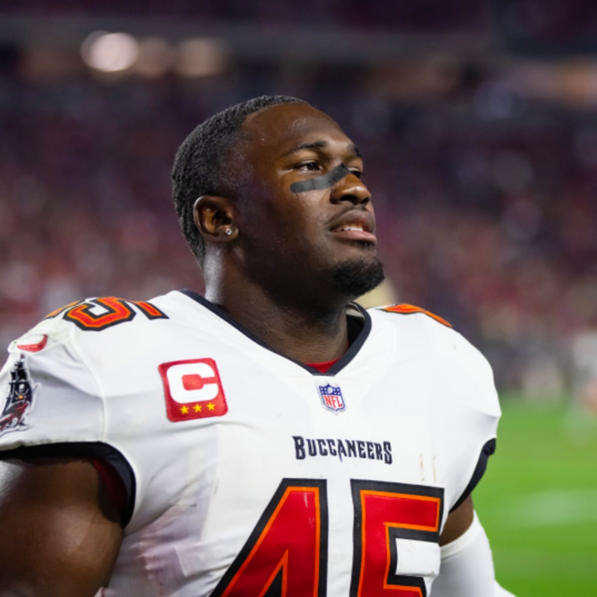 Did Buccaneers' White Announce He's Leaving Tampa Bay? - Bucs Report