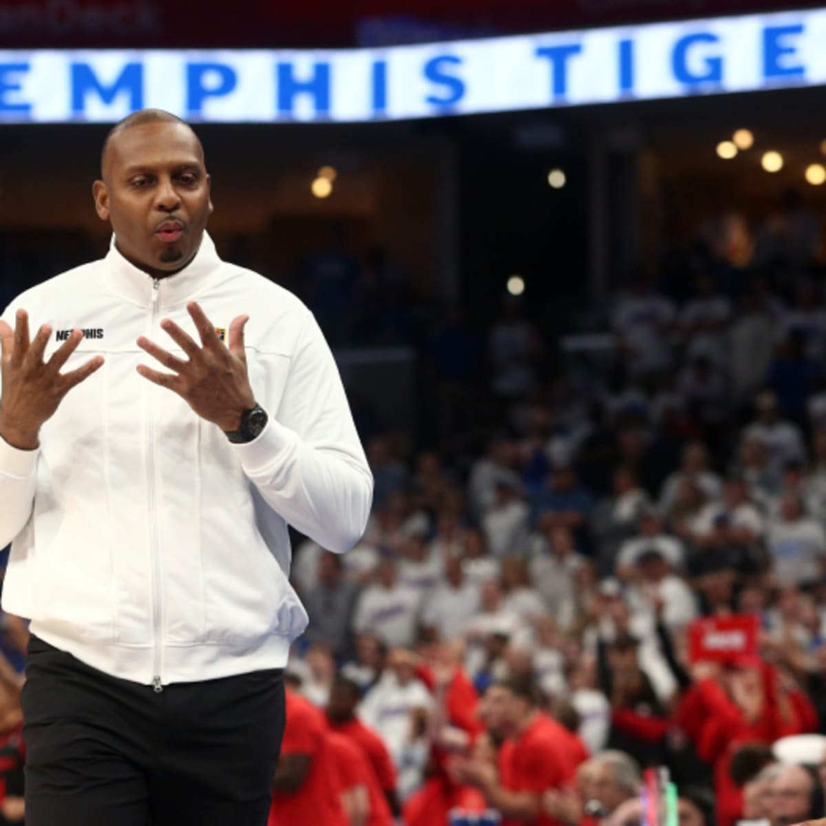 NCAA announces suspension for Penny Hardaway