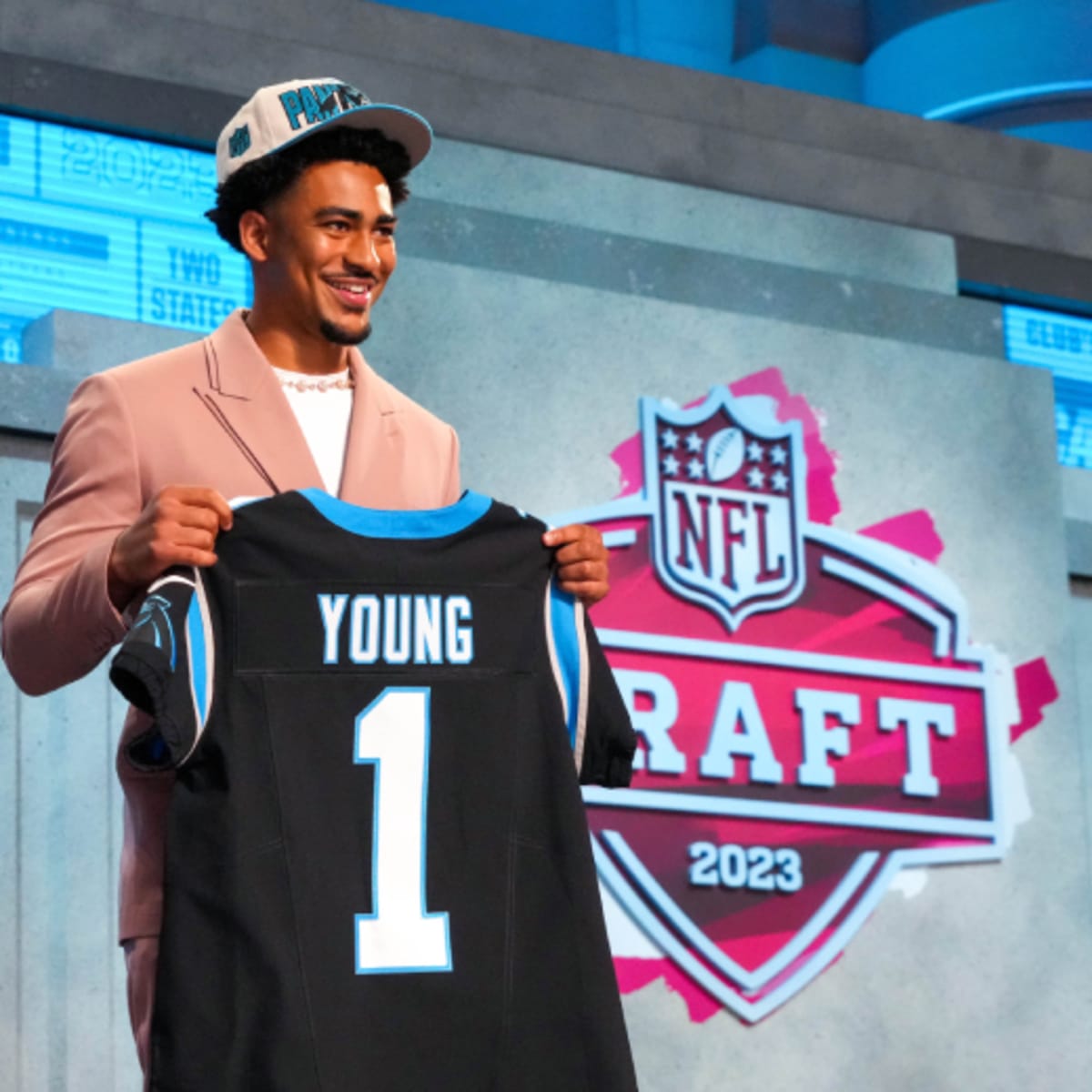 NFL Rookie Watch on X: 2023 NFL Draft QB's by Total QBR last season:  Hendon Hooker 89.4 CJ Stroud 87.7 Bryce Young 83.7 Anthony Richardson 70.6  Will Levis 60.4  / X