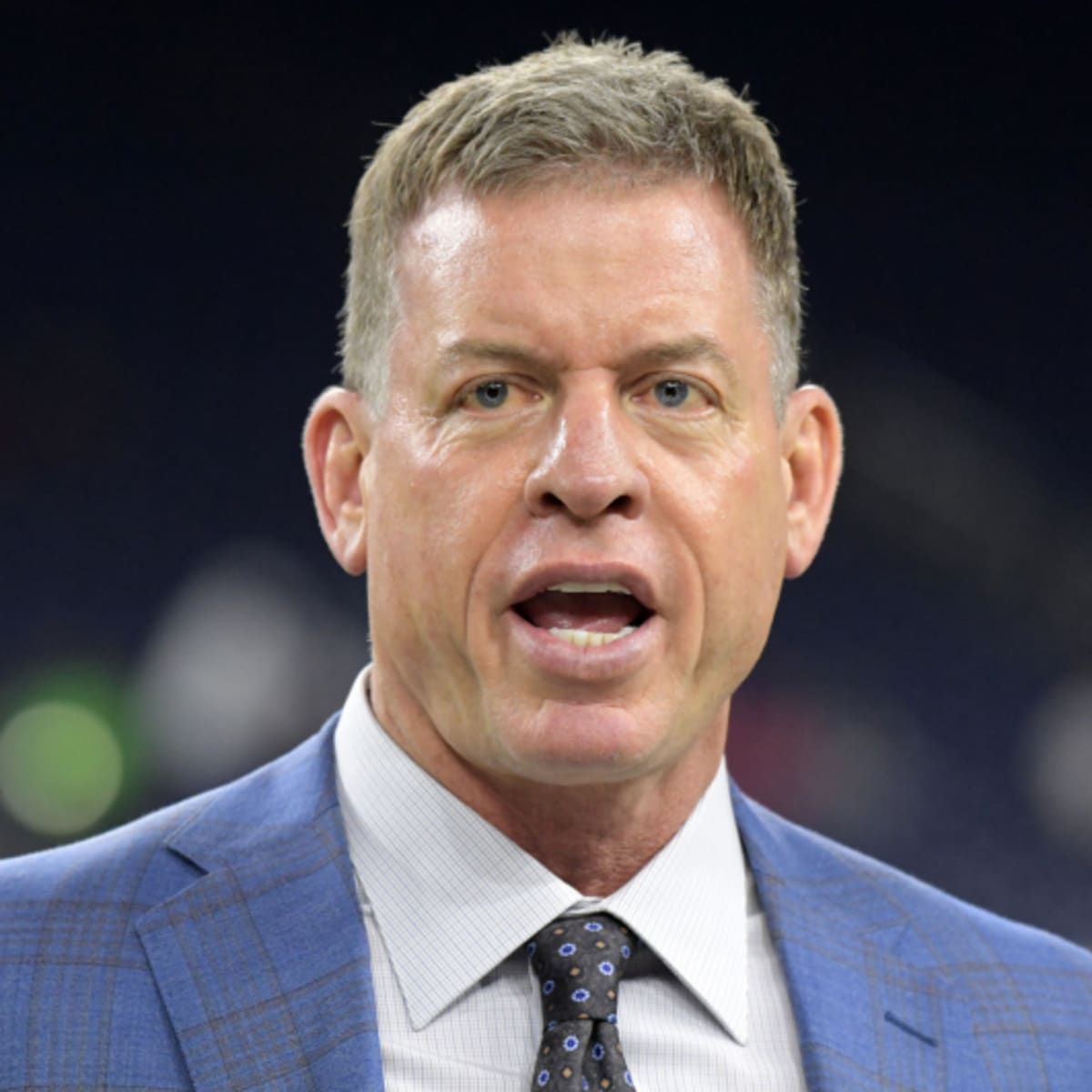 Troy Aikman 'wouldn't rule out' Tom Brady playing for Raiders amid