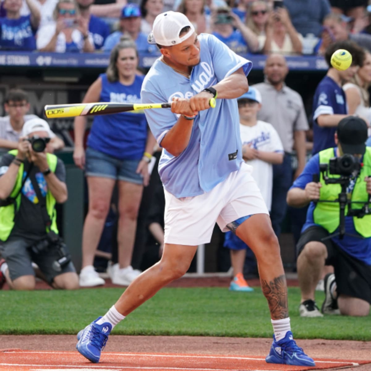 Patrick Mahomes Was A Walking Highlight Reel At Royals' Celebrity Softball  Game 
