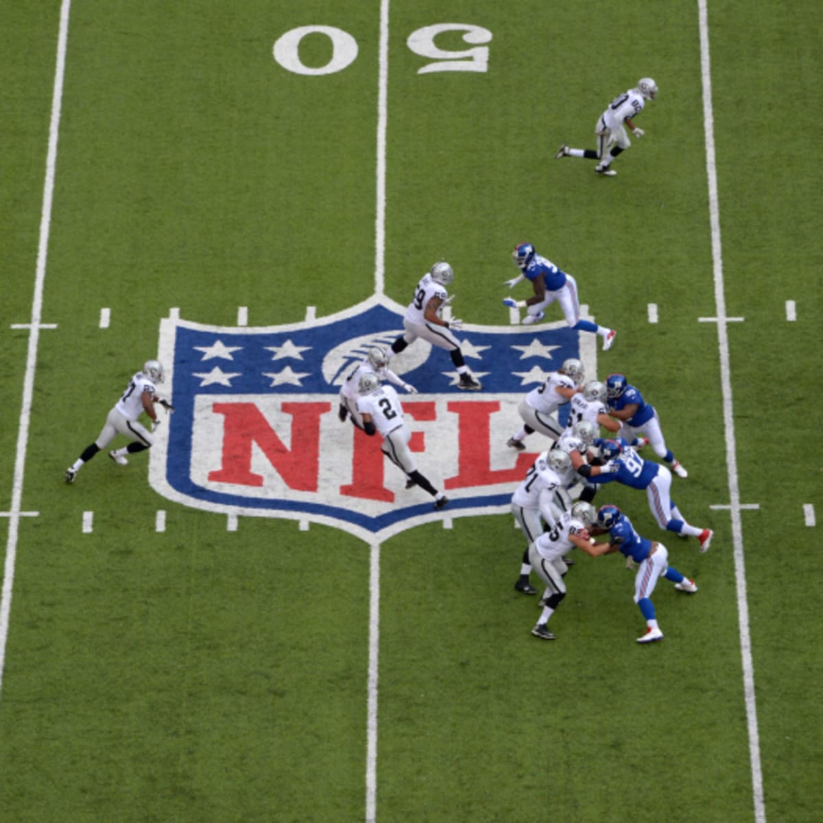 Giants will have own logo at midfield at MetLife Stadium