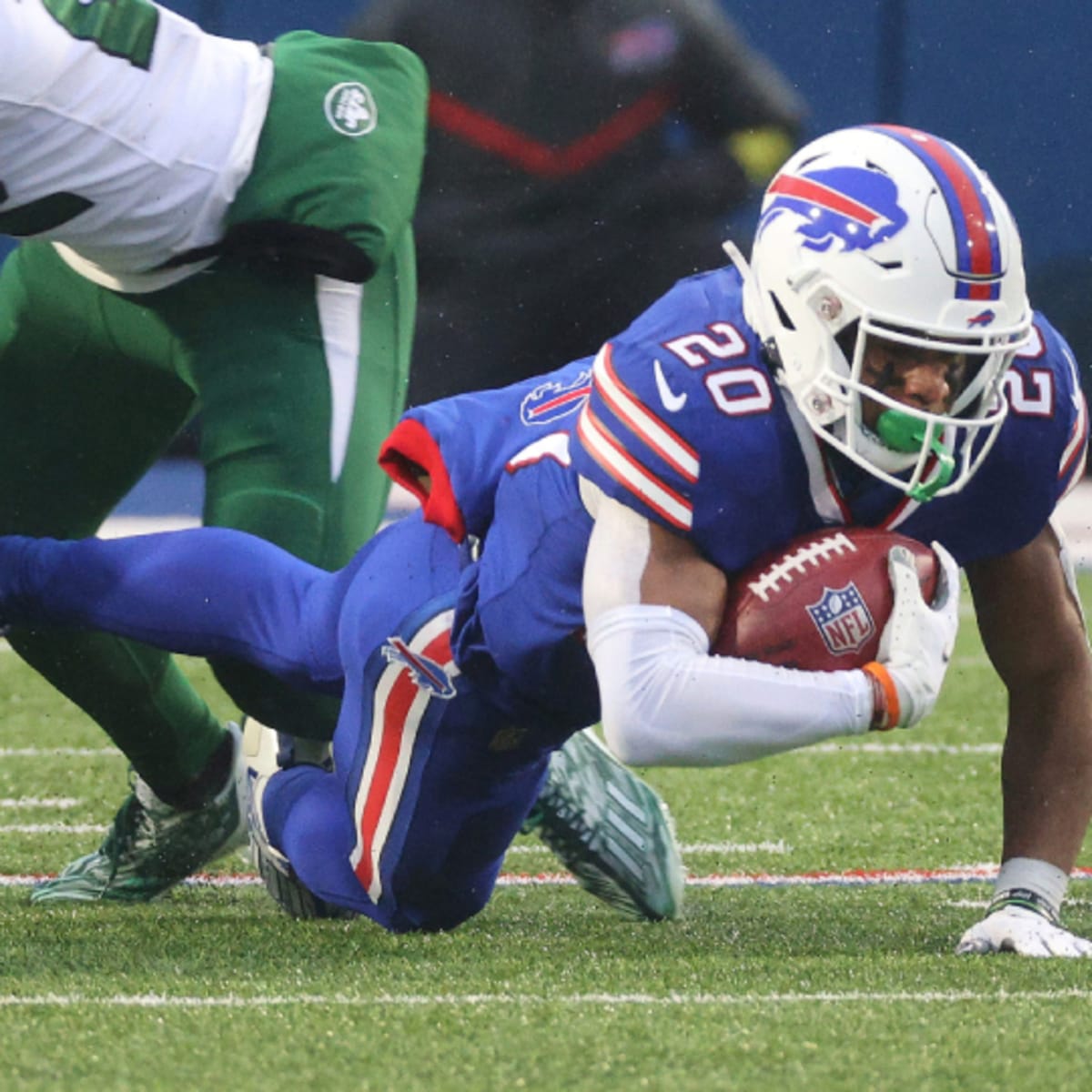 Bills RB Nyheim Hines Will Miss Season After Being Hit By Jet Ski