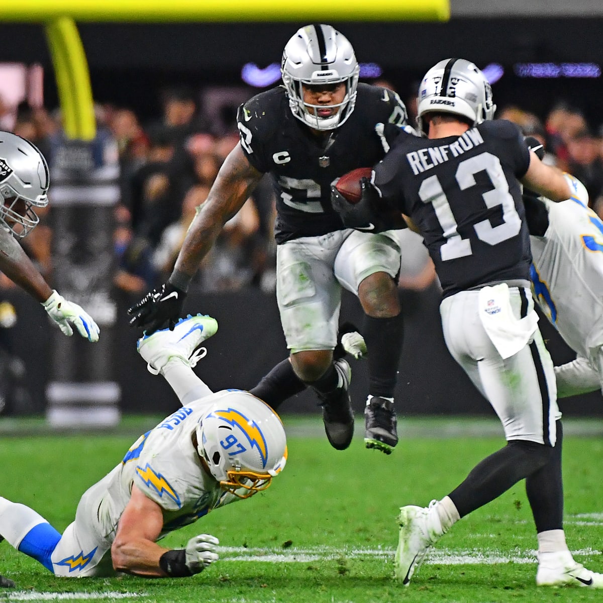 chargers raiders live