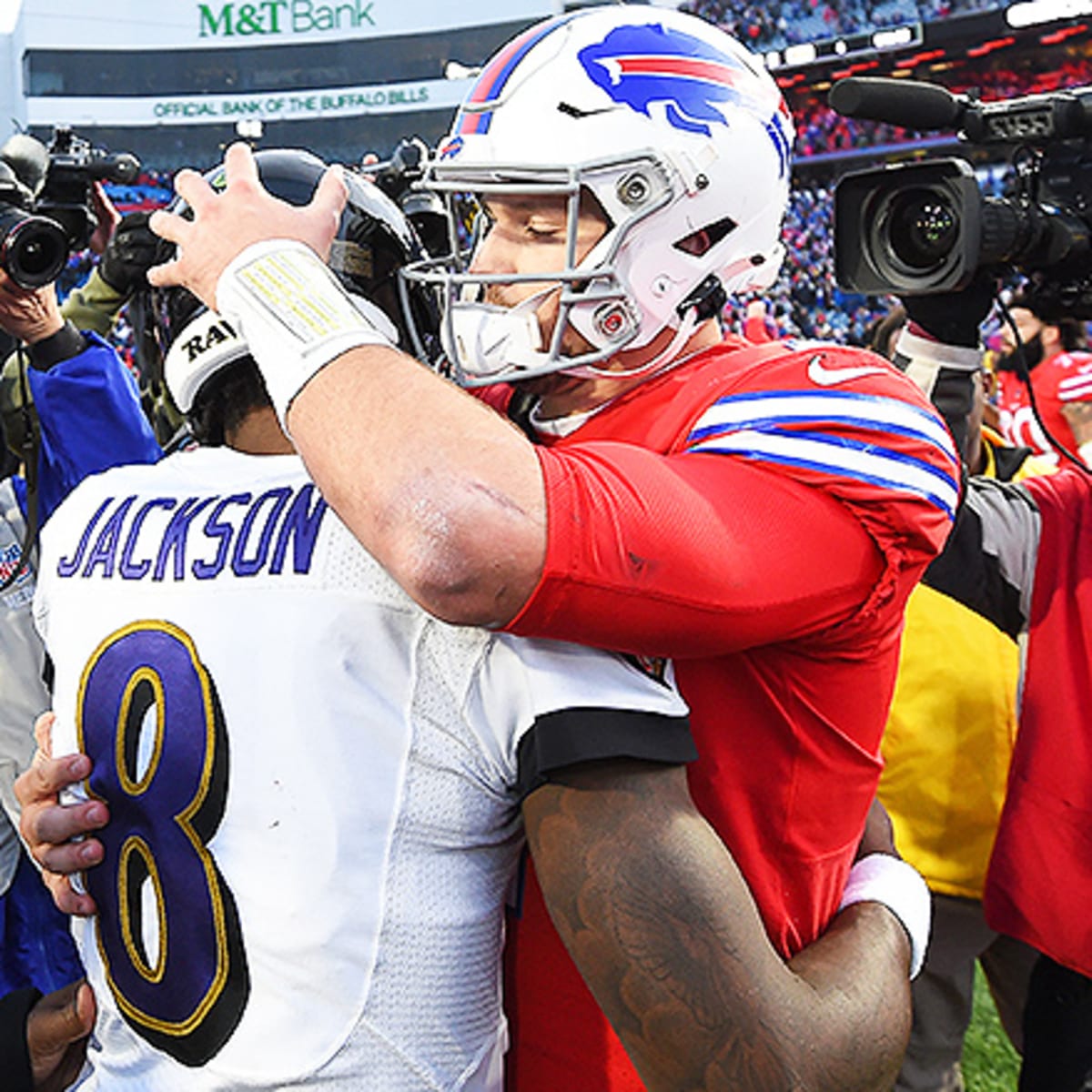 Josh Allen overtakes Tua Tagovailoa as MVP favorite after Bills