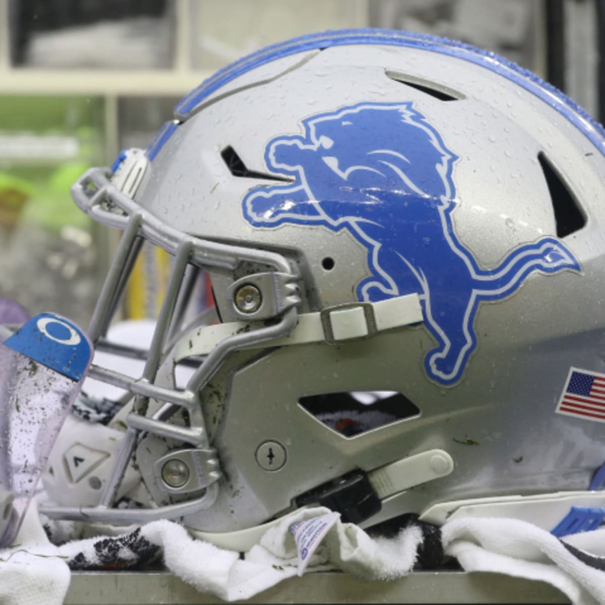 Twitter reacts to Detroit Lions new alternate helmet - Sports Illustrated Detroit  Lions News, Analysis and More