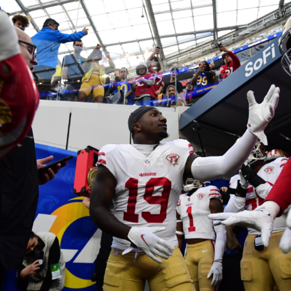 49ers news: Deebo Samuel believes the Rams were pumping crowd