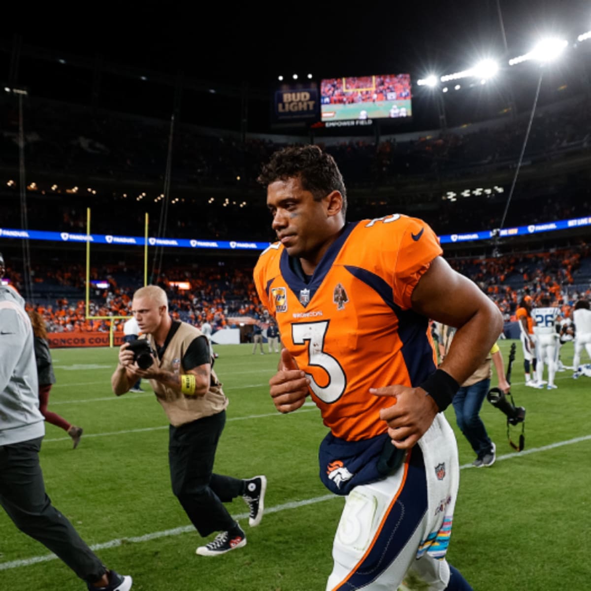 Russell Wilson to play for Broncos on Christmas Day vs. Rams