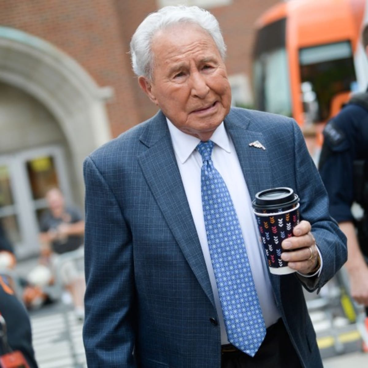 Lee Corso's headgear pick for Duke vs. Notre Dame will STUN you