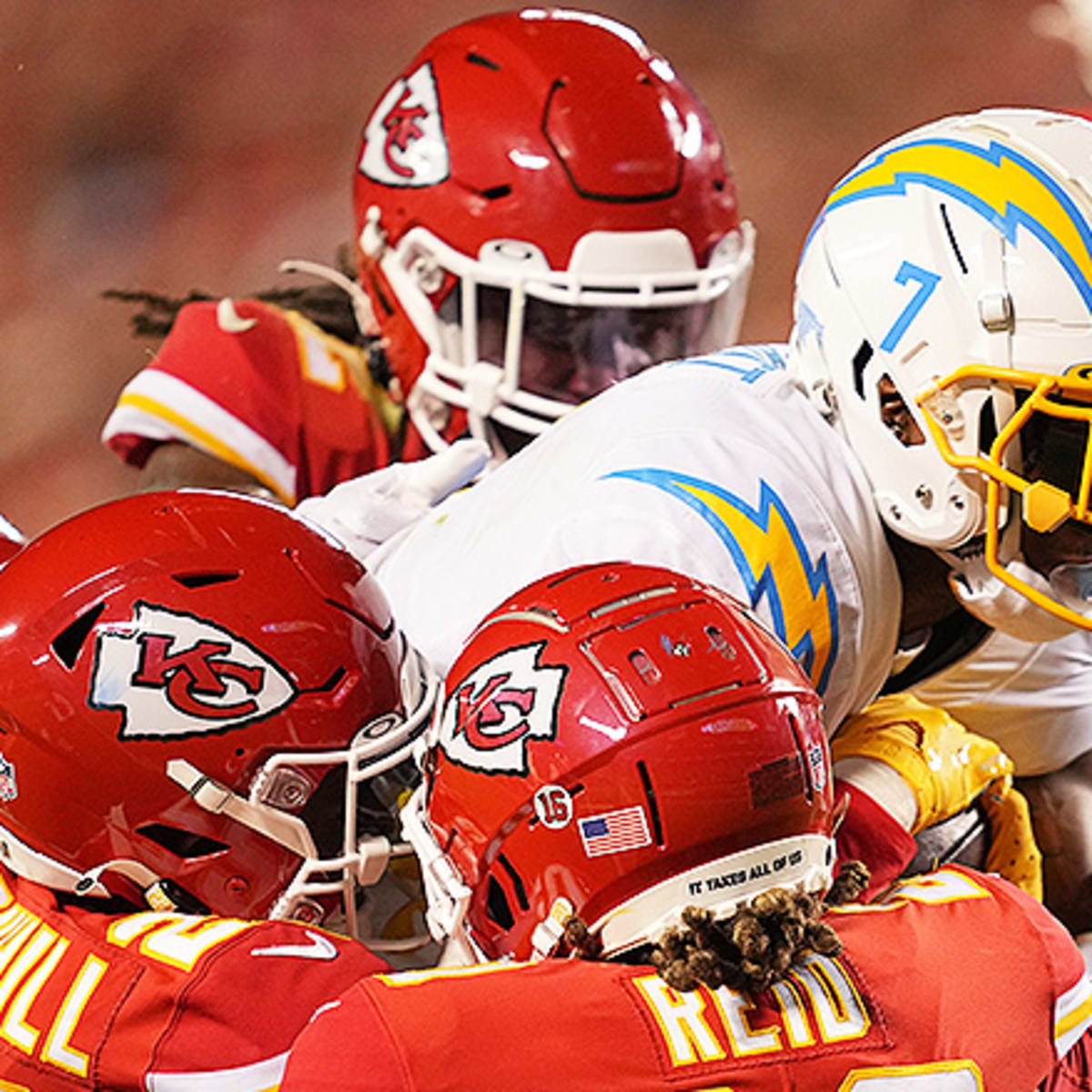 Kansas City Chiefs vs. Los Angeles Chargers Player Props (12/16/21)