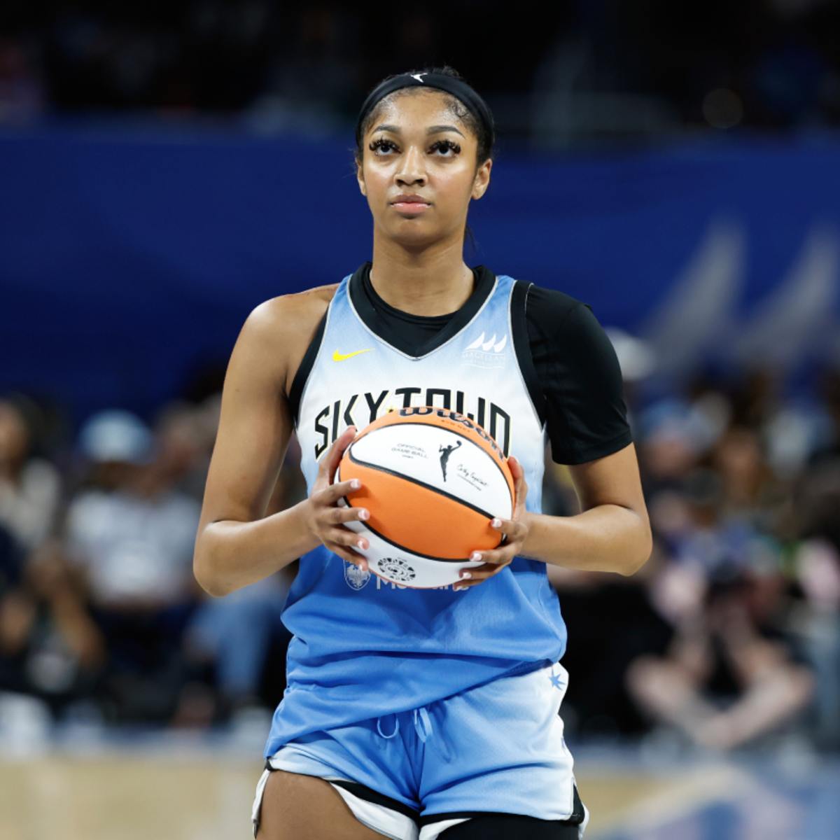 Angel Reese's Special Guest Courtside Is Going Viral On Social Media - Athlon Sports