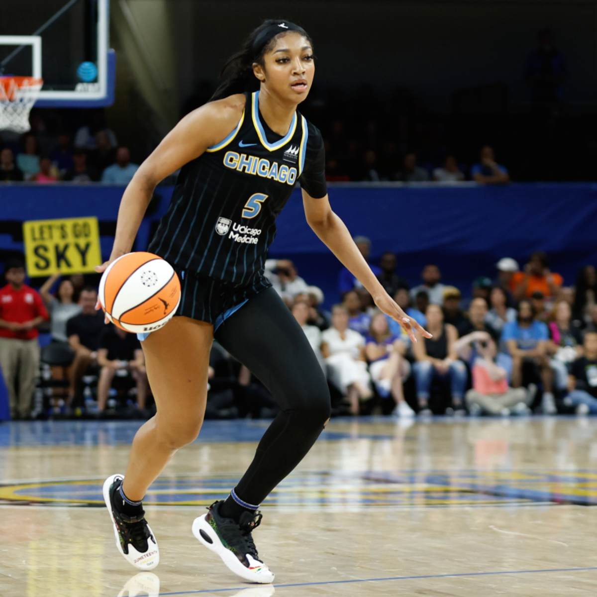 Angel Reese Doubles Down On Michael Jordan Wish With Chicago Sky - Athlon Sports