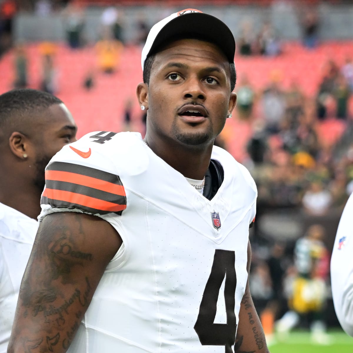 Browns Predicted to Replace Deshaun Watson with 11,000-Yard QB - Athlon  Sports