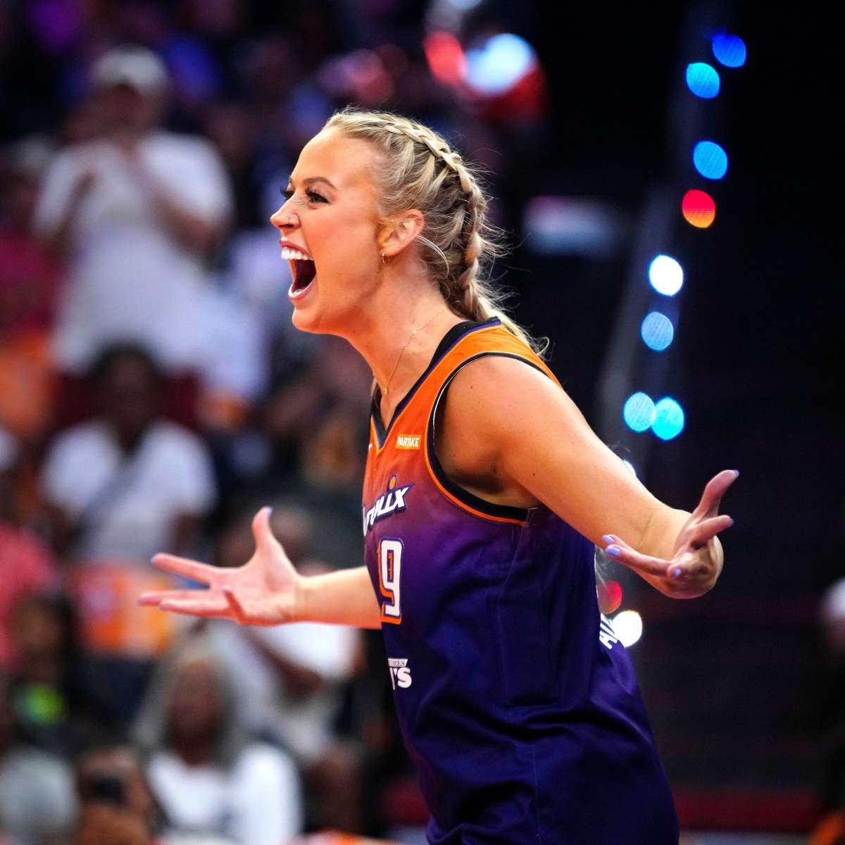 Caitlin Clark's New Teammate Sends First Message to Fever - Athlon Sports