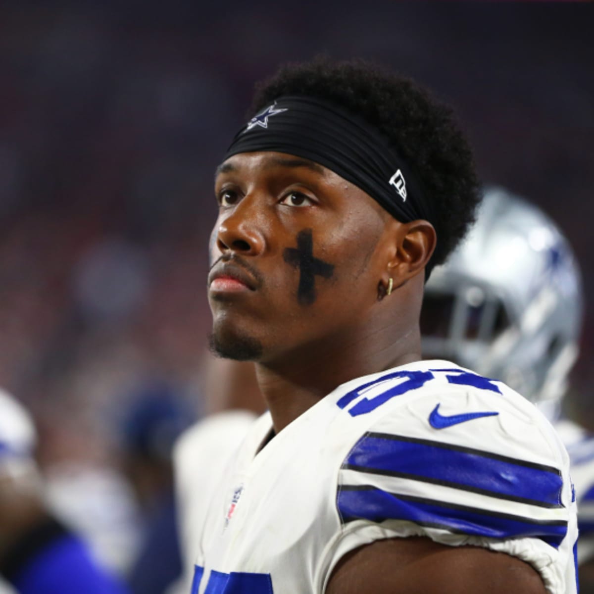 49ers sign former Cowboys first-rounder Taco Charlton